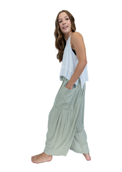 FLOWY TANK TOP